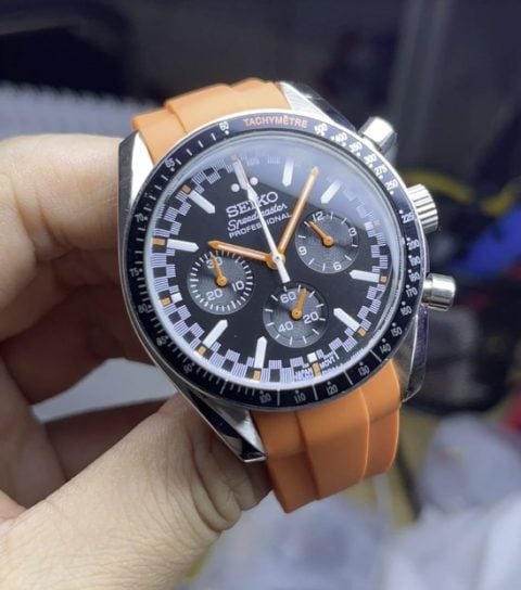 Wrist Moddling Seiko Speedmaster Orange Dial And Strap