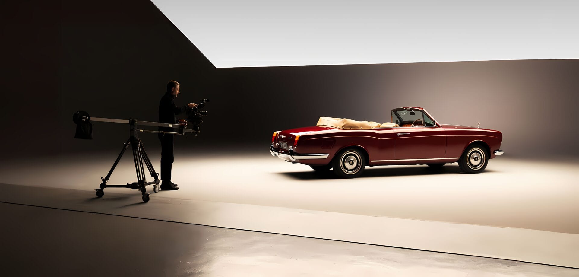 Halcyon Remastered Electric Classic Rolls Royce Corniche Car In Red.
