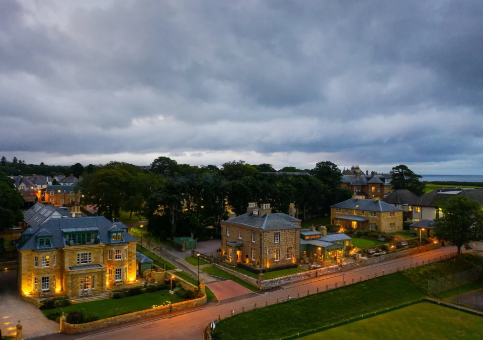 Copy+of+exterior+evening 1